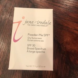 Makeup - Dry Sunscreen